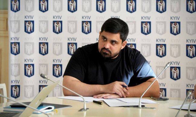 Глава КМВА прокоментував черговий вкид від КМДА про нібито "непідписані 60 розпоряджень"