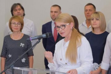 Тимошенко представила оновлену команду столичної “Батьківщини” та її нового лідера Віталія Нестора