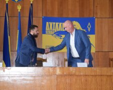 Голова Дніпровської РДА представив колективу свого нового першого заступника