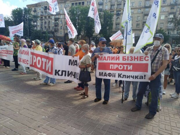 Підприємці просять звільнити Кличка, який прагне знищити малий бізнес Києва