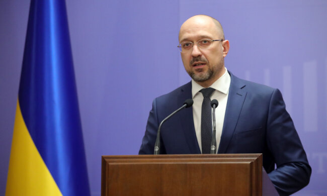 Кабмін відмінив премії міністрам