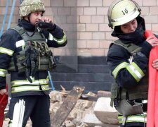 Масований обстріл Миколаєва: вибухають касетні снаряди, почалися пожежі