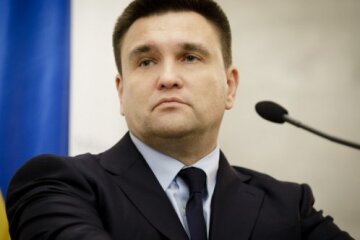 “Бачу дуже великі загрози” – Клімкін боїться за Україну