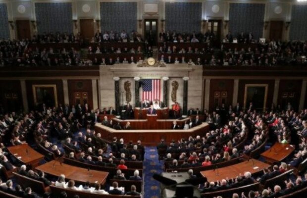 Сенат США проголосував за відмову від імпорту енергоносіїв з Росії