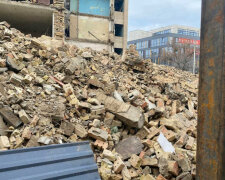 У Києві почали зносити завод “Арсенал”: забудовник дав коментар (відео)