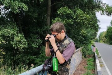 Справжня сенсація: під Києвом в болоті знайшли рідкісного хижака (фото)
