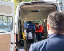 Соціальне таксі для ветеранів: у Києві запустили безкоштовні перевезення для воїнів з інвалідністю