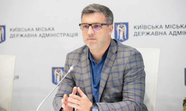 Попри продовження карантину в Києві розпочали призов до армії