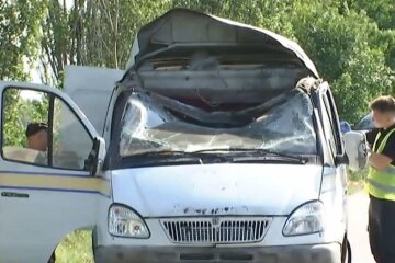 Затримали чотирьох розбійників, які підірвали авто Укрпошти (фото, відео)