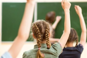 У КМДА запевняють: діти – у безпеці, всі заклади освіти Києва мають місця для укриття в разі загрози