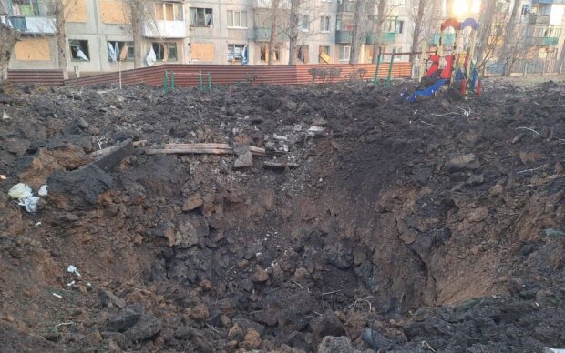 Прилетіло біля дитячого садка: від ракетного удару РФ по Краматорську загинула одна людина
