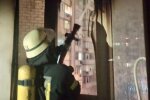 У Дарницькому районі палав балкон 25-поверхівки
