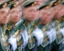 У Росії звільнили сотні солдатів через відмову брати участь у війні проти України — WSJ