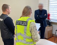 Проректора київського вишу викрили на хабарі