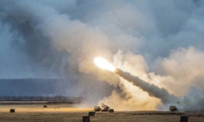 Американські РСЗВ M142 HIMARS вже в Україні, — Резніков