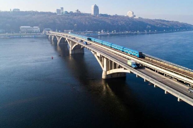 У Києві дали старт реконструкції мосту Метро