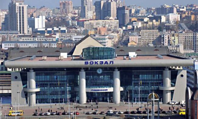 На Південному вокзалі вибухівку не знайшли, телефонний терорист затриманий