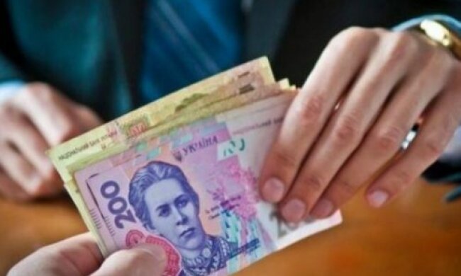 В Києві на хабарі поліція затримала головного фінансового ревізора ДФС