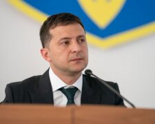 Звільнення політв’язнів: у Зеленського просять про спеціальну людину