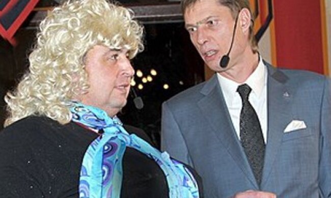 Скандальні “Кролики” агітують за “регіоналку” Бондаренко