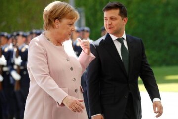 Газ і Донбас: про що Зеленський говорив з Меркель