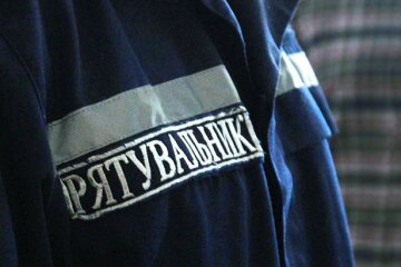 Рятувальники просять на Різдво відмовитись від феєрверків