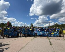 Звільнені з полону військові отримуватимуть по 50 тисяч гривень щомісяця: хто має право на виплату