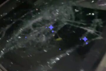 Вночі у Києві побили автівки, серед яких є авто військових - соцмережі