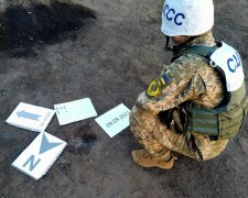 На Донбасі бойовики важко поранили українського військового