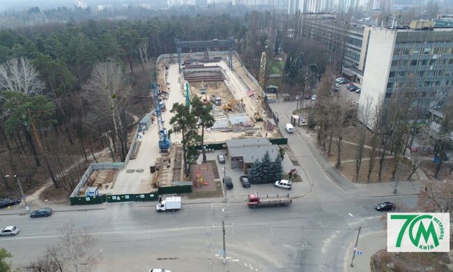 СБУ проводить обшуки у Київметробуді та Укргазбанку