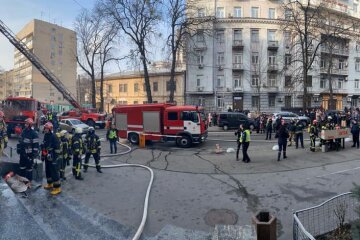 В столиці горить Мінкульт, працівників евакуйовують через вікна