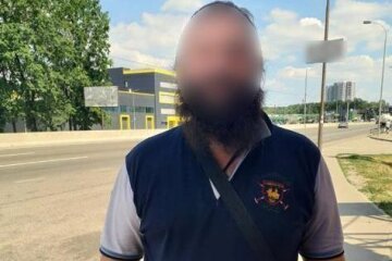 На в’їзді до Києва “взяли” ще одного прихильника “руского міра” із священослужителів УПЦ МП