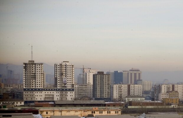 Київ задихається: радять закрити вікна та не виходити з дому