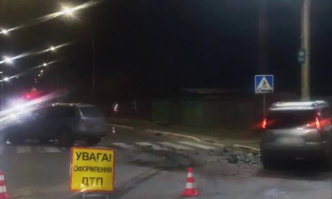 В Ірпені сталась серйозна ДТП, внаслідок якої обидва водії потрапили до лікарні