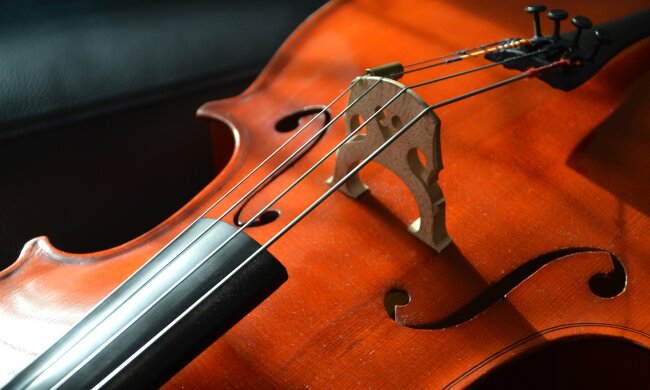 Метро столиці змінить правила перевезень музичних інструментів