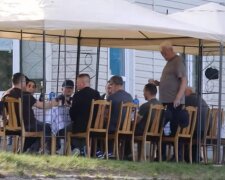 Група депутатів ініціювала звільнення чиновників КМДА після алкогольної вечірки у День жалоби