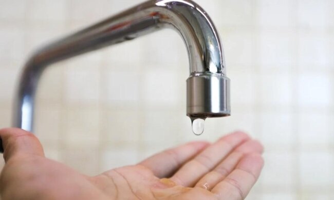 Інформація про нібито запуск у Києві систем оповіщення про відключення води є фейком - КМДА