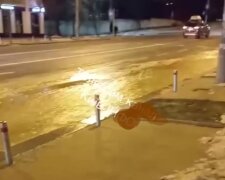 Київські комунальники локалізували витік води на вулиці Великій Васильківській