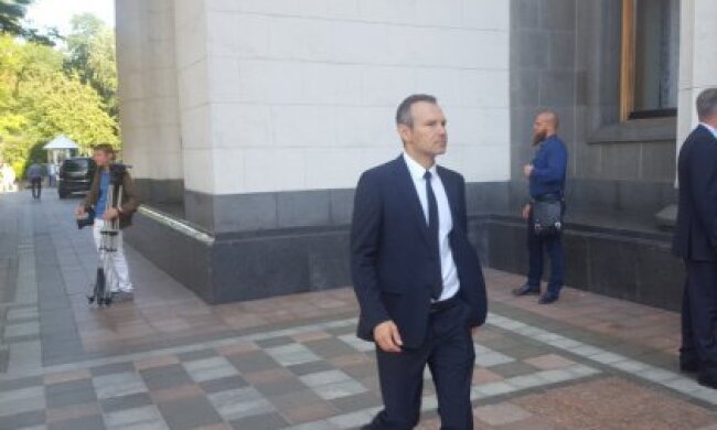 Вакарчук хитро відповів щодо опозиції