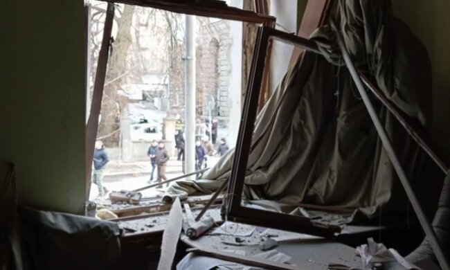 У столиці від російської атаки постраждав будинок Спілки письменників