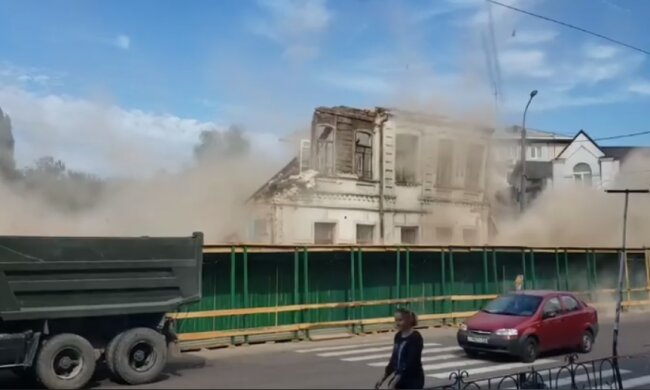 У Житомирі обвалилась стіна школи