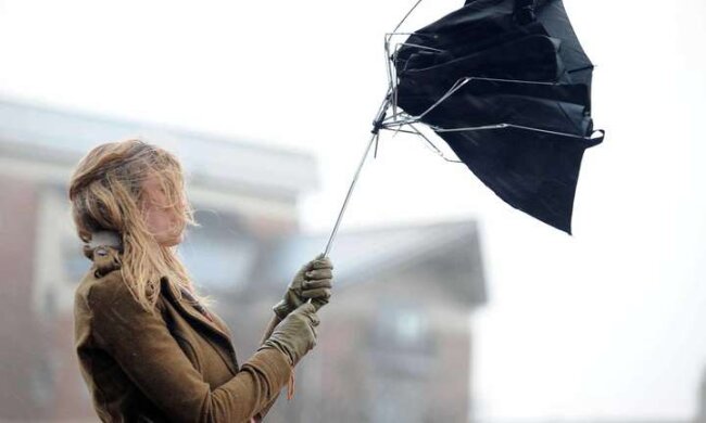 У столиці оголошено штормове попередження