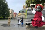 Скульптури малюків-засновників вдягнули на честь Дня захисників і захисниць та Покрови Пресвятої Богородиці