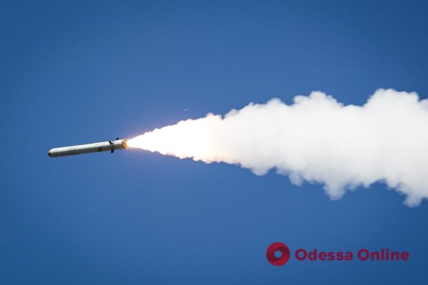 Армія рф випустила вночі по Одещині протикорабельну ракету “Онікс”