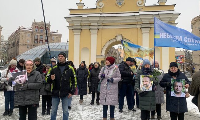 У Києві відбулася хода на честь Героїв Небесної Сотні