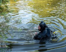 Рятувальники дістали тіло потопельниці з затоки Дніпра