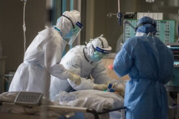 Скільки лікарів звільнилося в Києві за час пандемії