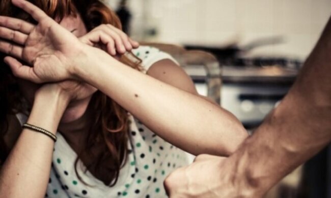 В Україні посилили покарання за домашнє насильство