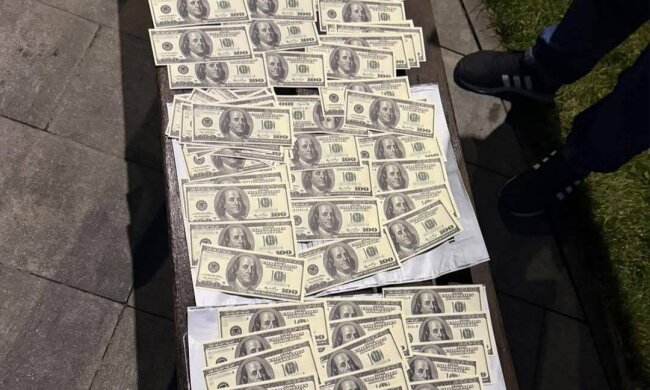 По 10 тисяч доларів за «бронь»: у Києві судитимуть колишнього патрульного