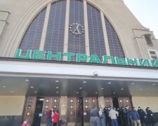 Центральний київський вокзал знову «замінували»
